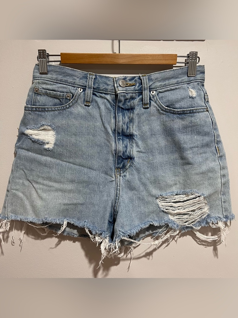 Urban Outfitters BDG Women’s Light Wash Distressed Denim Shorts